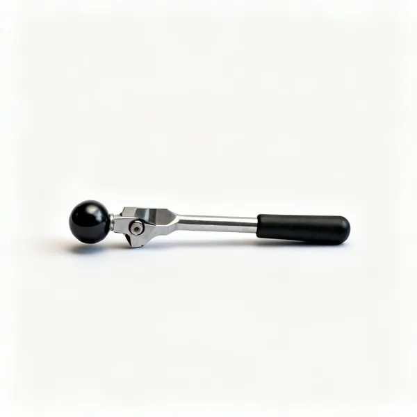 Tapping key: A glass cutter with a ball tapping end