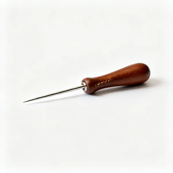 Blunt tipped leather harness needles
