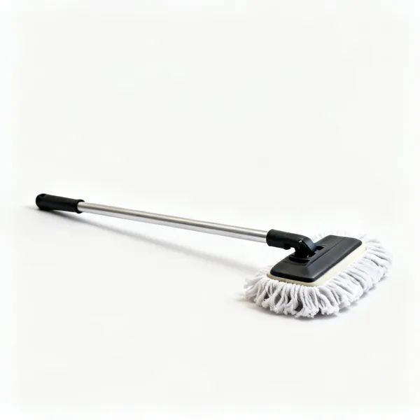 Polishing mops: A cloth polishing mop with compound
