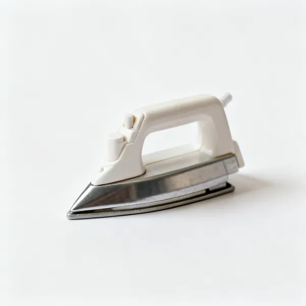 A small craft mini iron with a pointed plate
