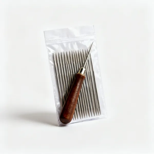 Heavy machine needles: Packets of heavy duty leather sewing machine needles