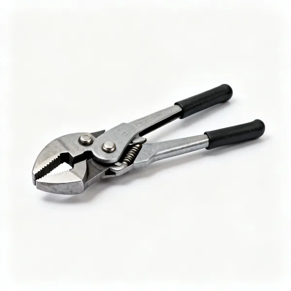 A pair of locking welding clamps