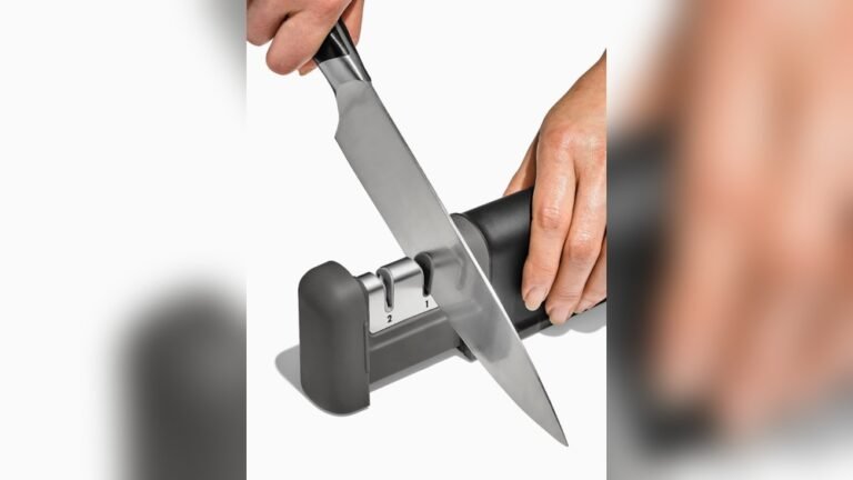 How to Sharpen Kitchen Knives at Home