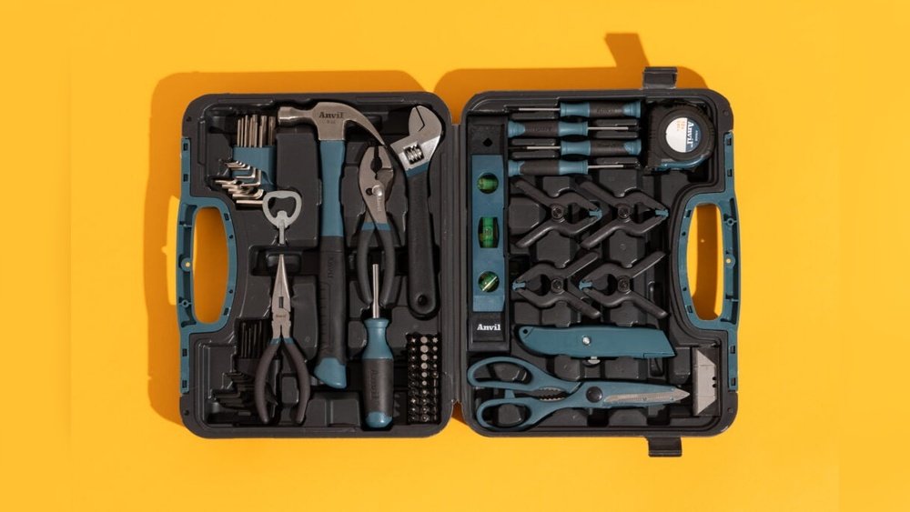 What Tools Should Be Included in a Basic Home Tool Kit?